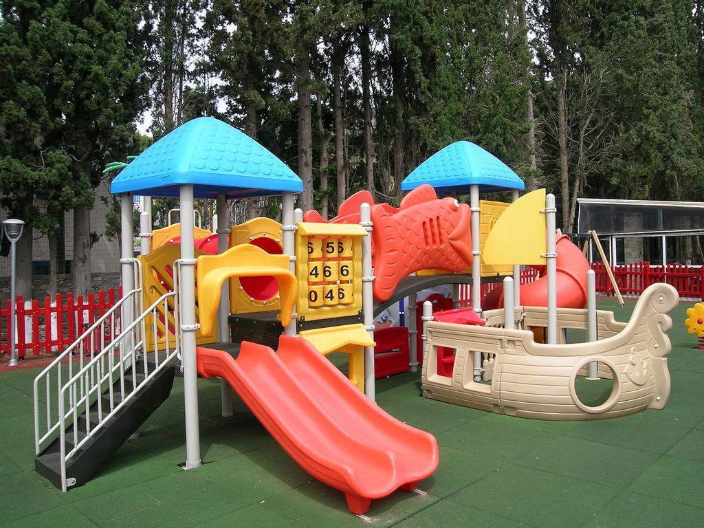 Kamares Apartments Εε Poros Town Dış mekan fotoğraf
